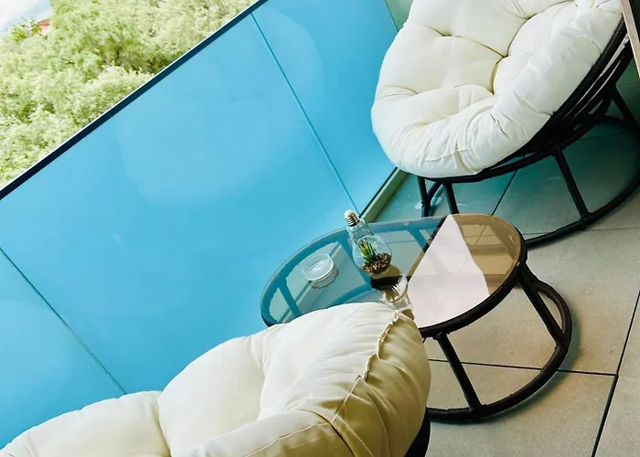 Dis Mamaia Nord Apartament