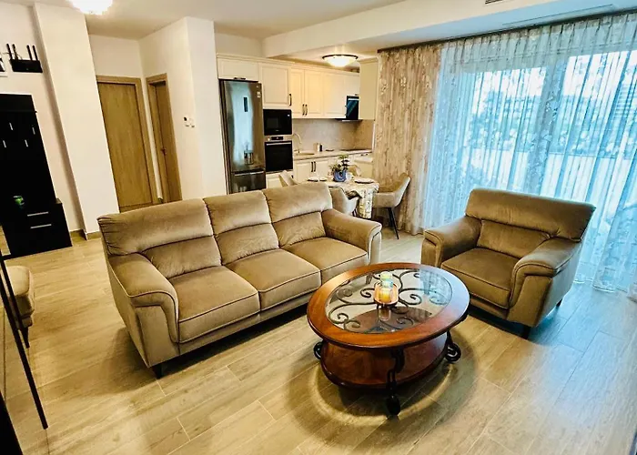 Dis Mamaia Nord Apartament