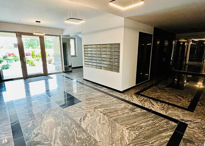 Dis Mamaia Nord Apartament